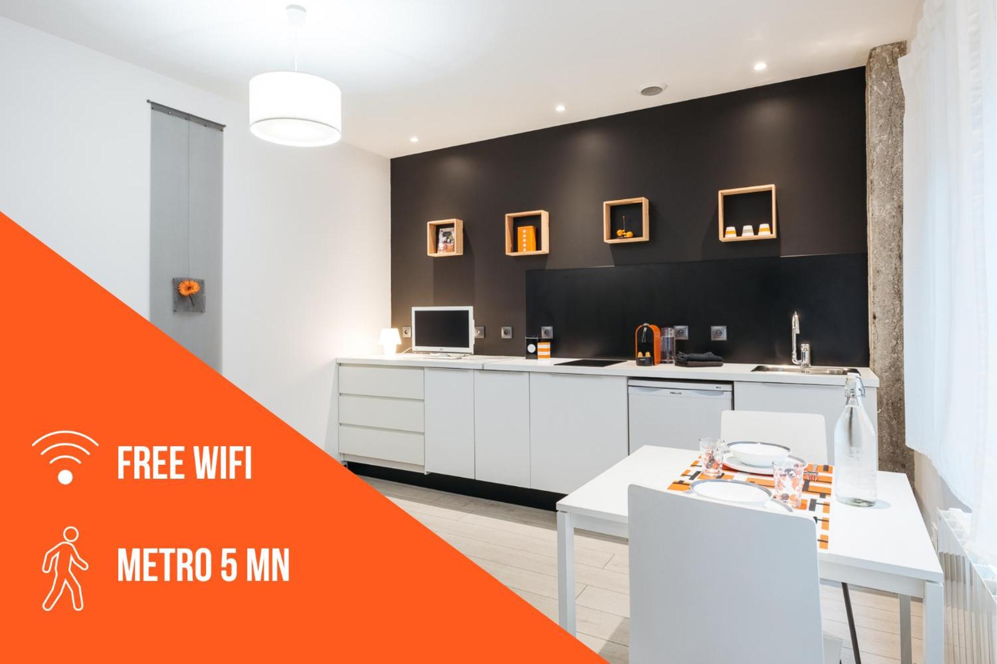 Le 9Eme- Metro Valmy-Homalyon Appartement Buitenkant foto